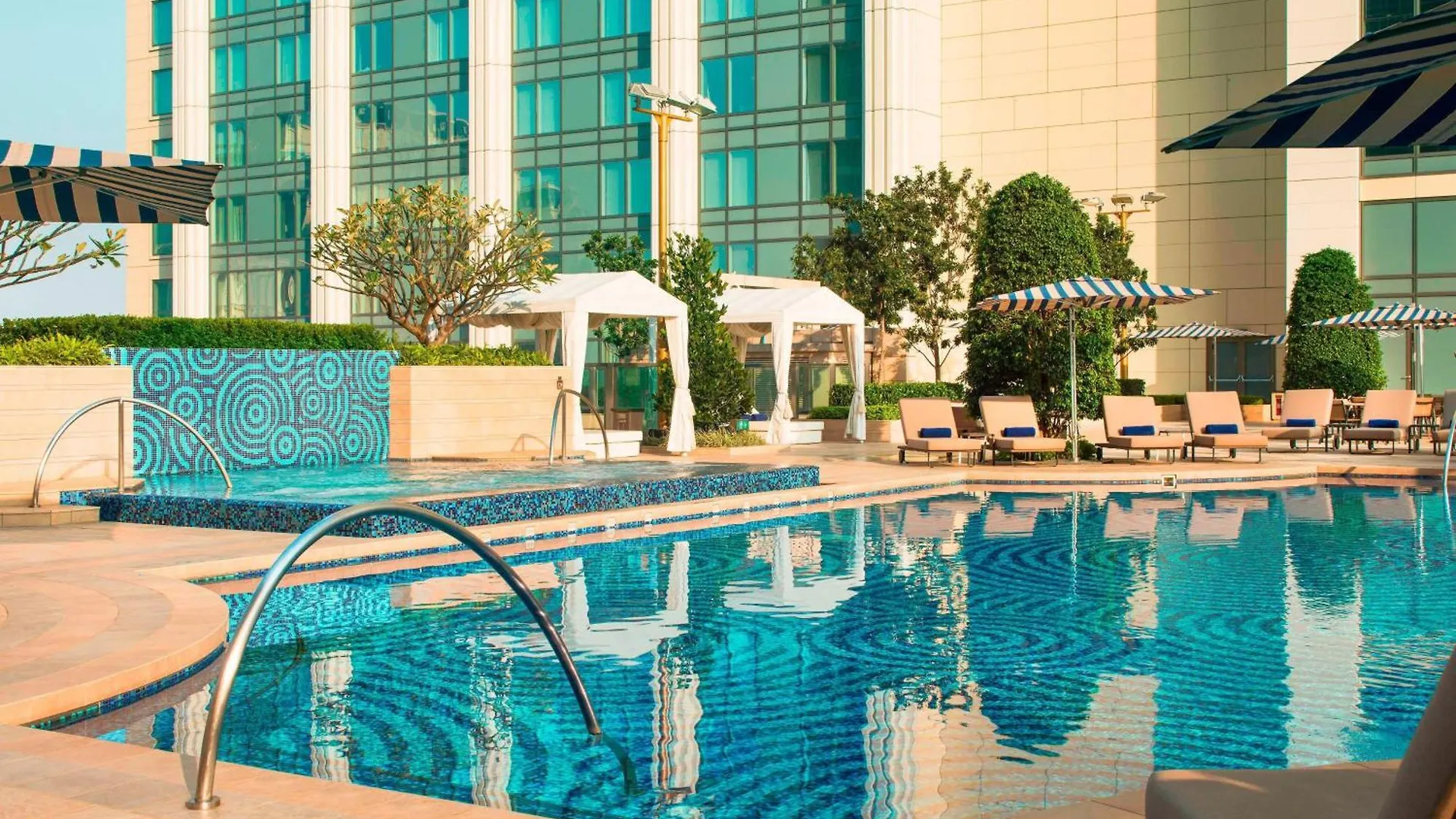 Resort St. Regis Macao Hotel