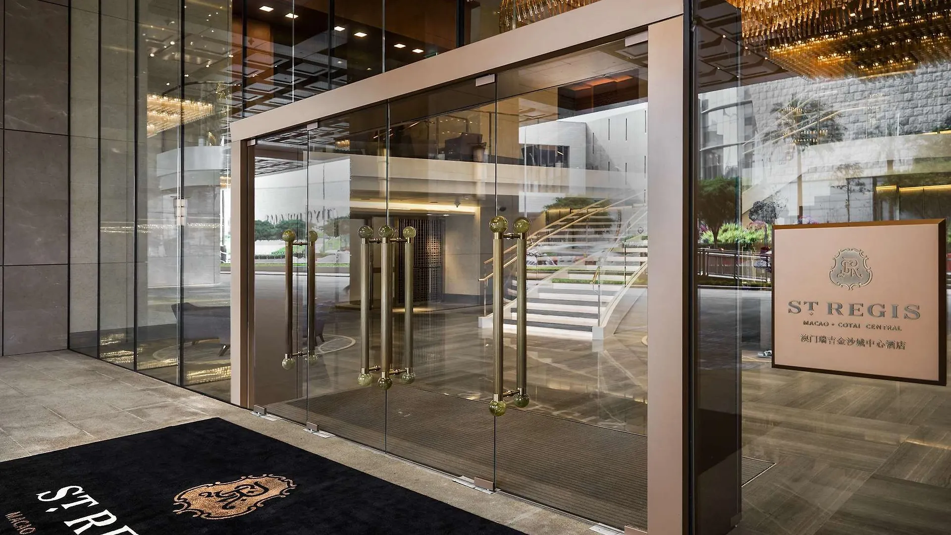 Resort St. Regis Macao Hotel